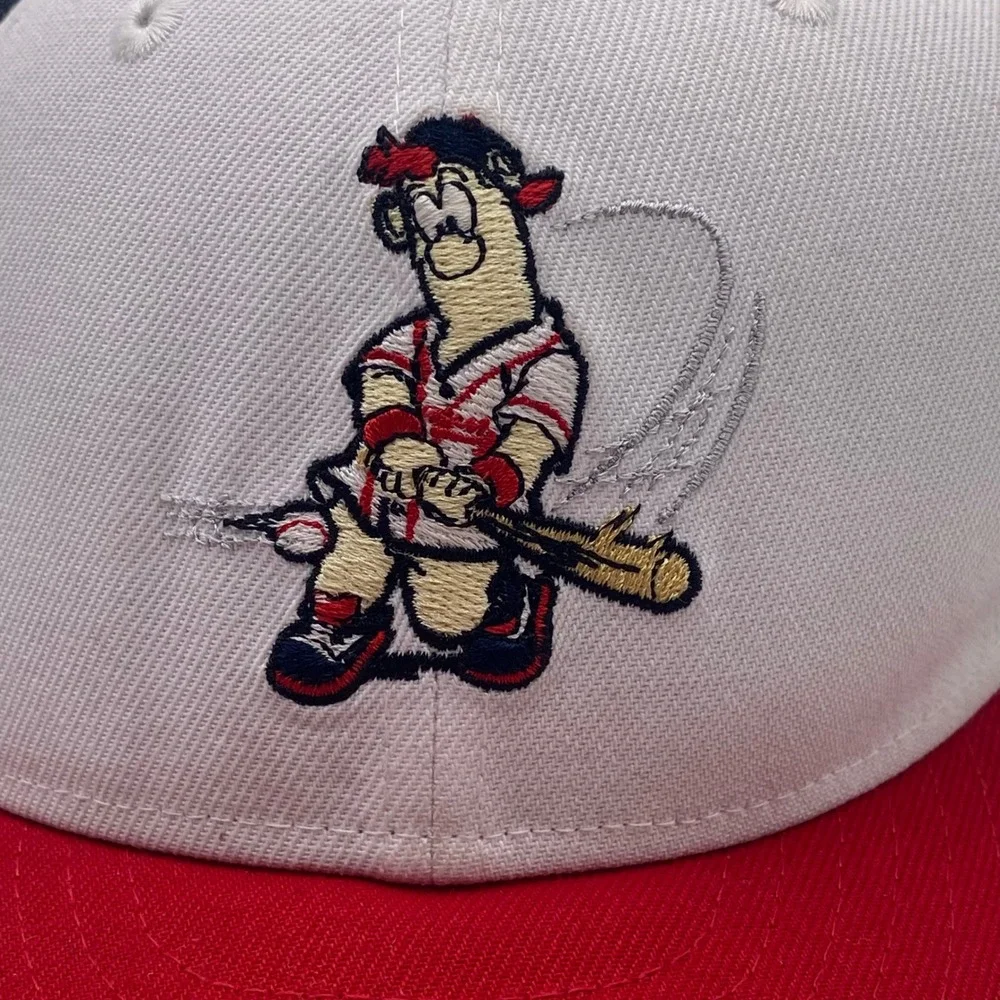 ATLANTA BRAVES New Era 9FIFTY Blooper Mascot Trucker Hat Youth White Navy Red